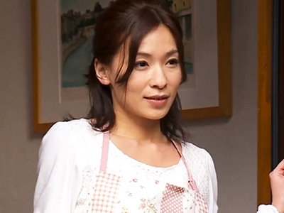 リストラを回避するために上司に抱かれて肉便器にされちゃう美人妻