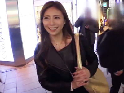 新宿駅でナンパした素人美女をホテルに誘導！ほろ酔い状態にさせて顔射ハメ撮りパコ成功ｗ