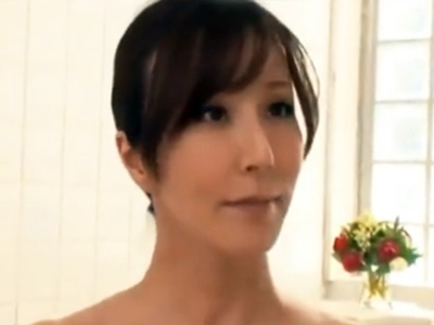 エロい空気を醸し出してる美熟女ソープ嬢の手コキテクで至福の射精ｗ