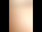 【盗撮動画】ヤバいやつ！セクシー清純派美女なＯＬお姉ちゃんを追跡してまさかの捲りパンチラ！！