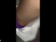 【盗撮動画】お澄まし顔の清純派美女なお姉ちゃんを尾行して意外なるパンチラＧＥＴしたぞｗｗｗ