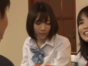 発情期の可愛い義理娘が新しいパパに夜這いされてメス顔で何度も痙攣