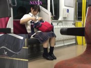 【盗撮動画】もう快感!!!処女そうな制服女子のリュックに精子ブッカケ！何も知らずに臭いを嗅いでくれたｗｗｗ