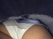 【HD盗撮動画】スミマセン、バレました！JCクラスの女の子のパンチラを撮影してると気付かれた瞬間！！