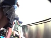 【盗撮動画】ガキのクセに発育良好な巨尻がそそる制服美少女を尾行しながらパンチラ攻略ｗｗｗ