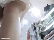 【盗撮動画】Mr.研修生！上品で綺麗なお姉ちゃん系の美女ショップ店員の食い込みパンチラ映像！！