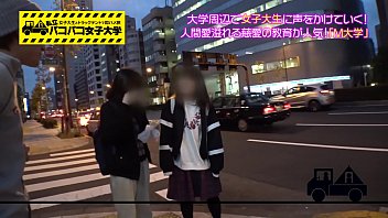 【パコパコ女子大学３名同時UP】女子大でゲットした10代ぴちぴち...