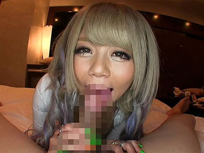 黒ギャルは男性社員の精子を搾りまくる超ヤリマンビッチ