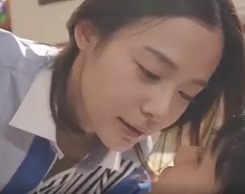 バイト先の新人君と禁断の関係に・・・