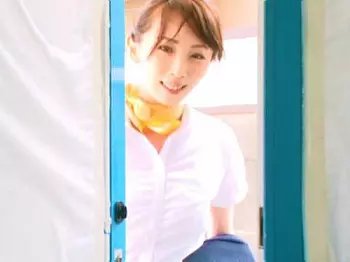 セクシーCAさんが口説かれて淫らになる