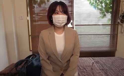 疲れ切った身体をどう対処していいか悩む若手OL！