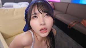 イキすぎる細身のヘアメイク専門学生