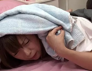 彼女と勘違いした息子にハメられちゃう母親